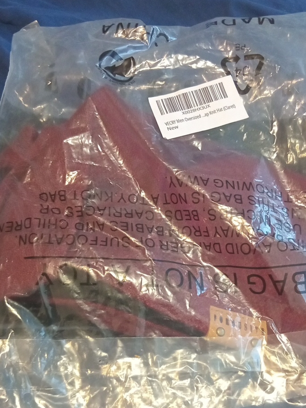 New Forbusite Oversized Knit Beanie Burgundy